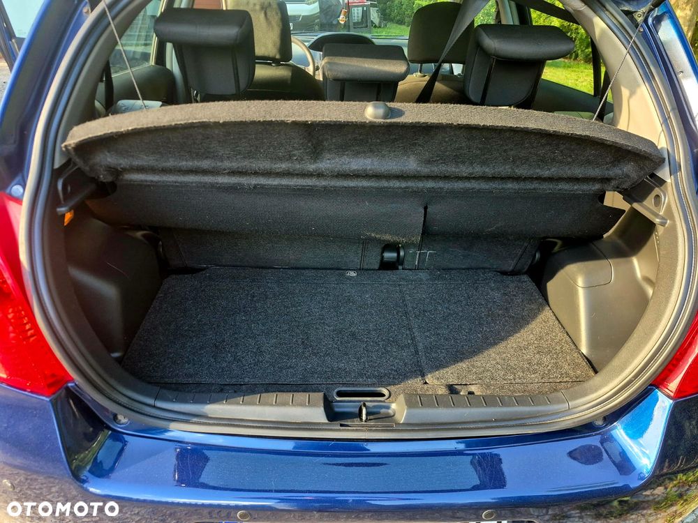 Toyota Yaris 1.3 Luna A/C - 10