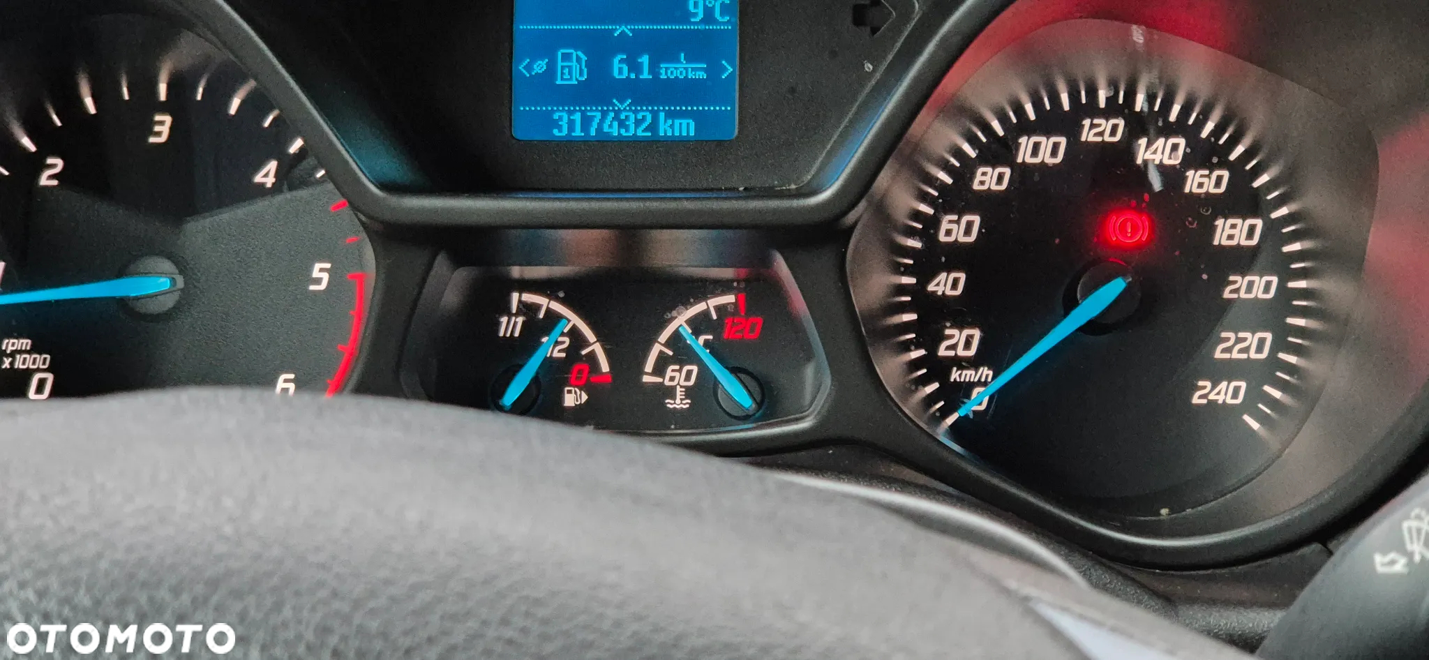 Ford Transit Connect - 28