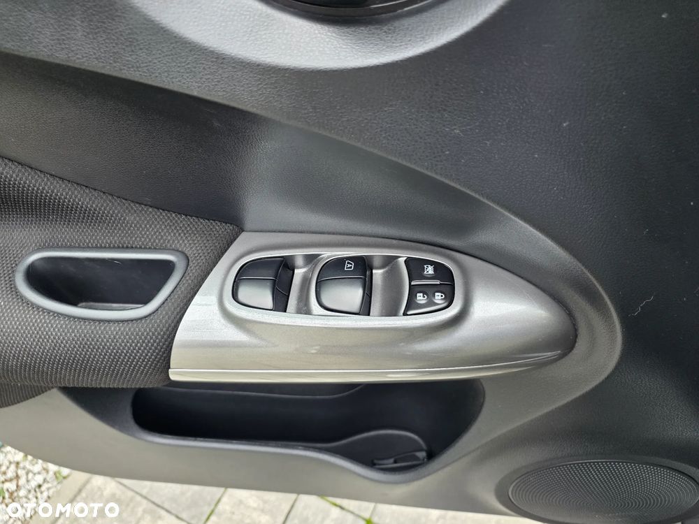 Nissan Juke 1.6 Visia Plus Xtronic - 24