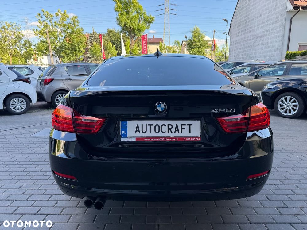 BMW Seria 4 428i Sport Line - 23