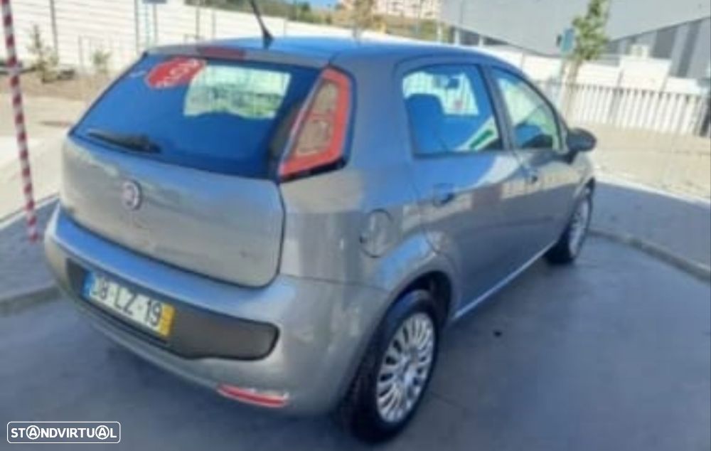 Fiat Punto 1.3 M-Jet Lounge S&S - 1
