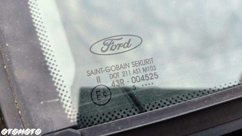 Ford Focus C-Max 1.8 Ghia - 31