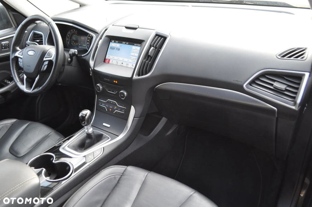 Ford S-Max 2.0 TDCi Titanium - 36