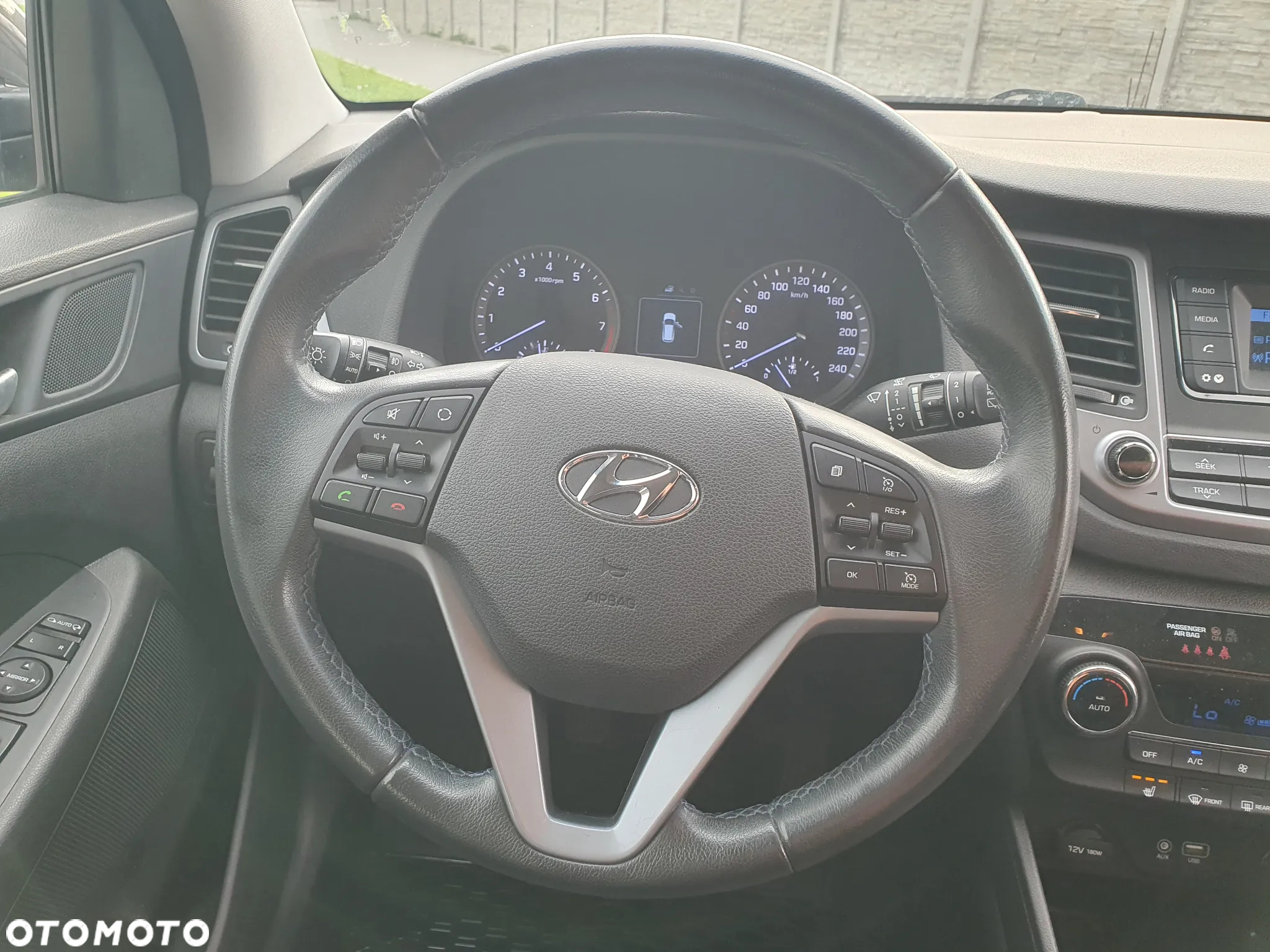 Hyundai Tucson 1.6 GDi Comfort 2WD - 21