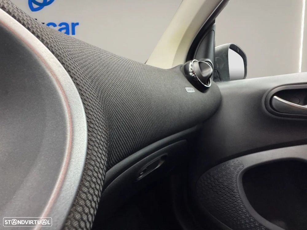 Smart Fortwo Coupé 0.9 Passion 90 — fotografia 16
