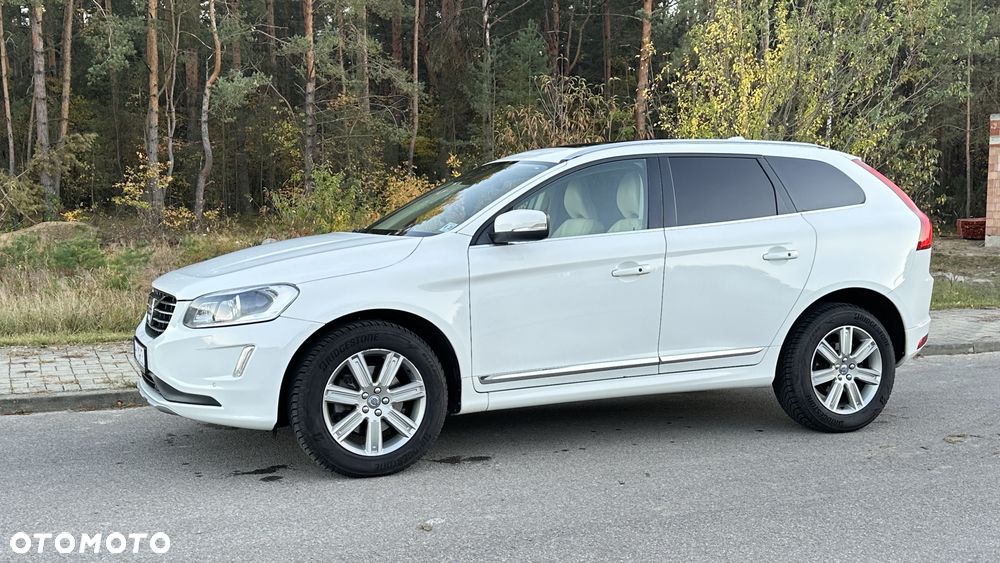 Volvo XC 60 T6 AWD Geartronic Summum - 12