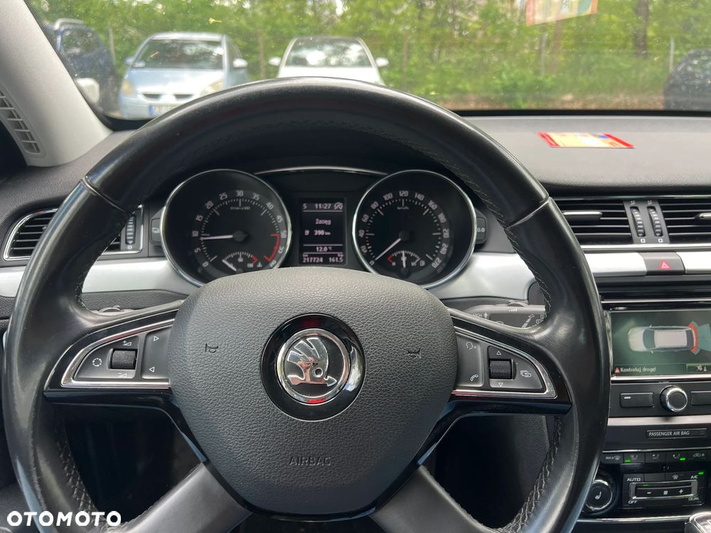 Skoda Superb 2.0 TDI 4x4 Elegance Outdoor DSG - 12