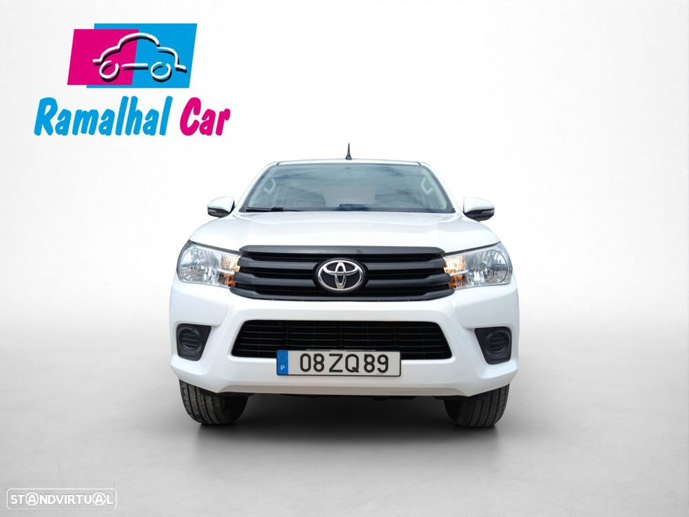 Toyota Hilux 2.4 D-4D 2WD CD CM - 3