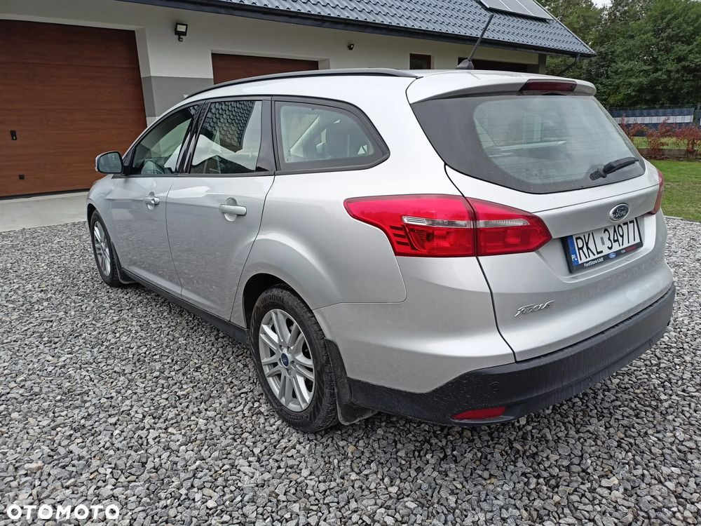 Ford Focus - 4
