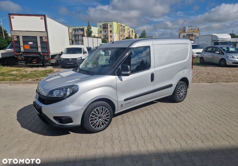 Fiat DOBLO - 1