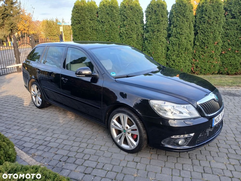 Skoda Octavia 2.0 TDI DPF RS - 8