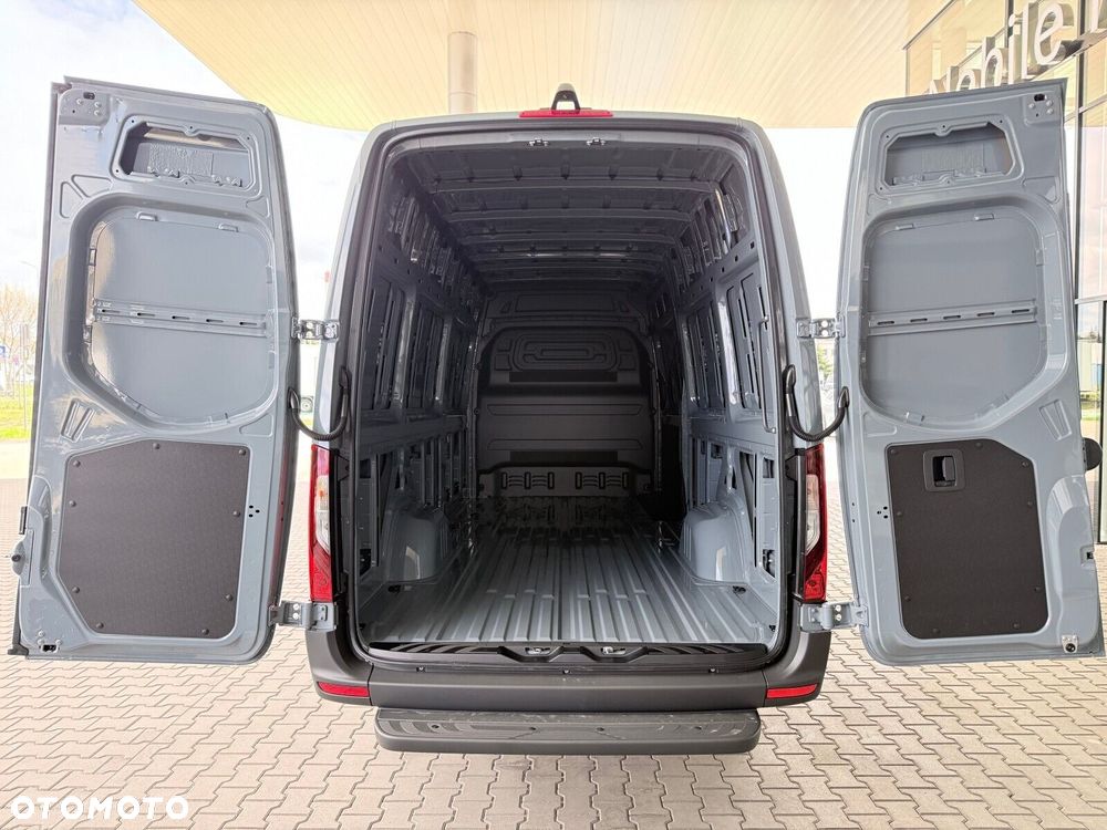 Mercedes-Benz Sprinter Furgon 317 CDI L3H2 - 8