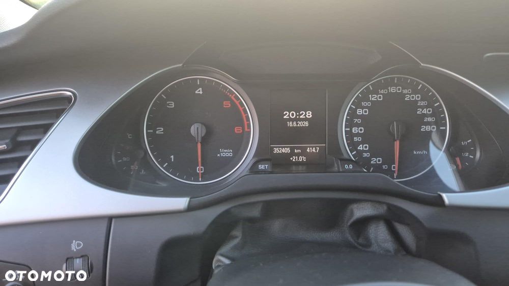 Audi A4 Avant - 11