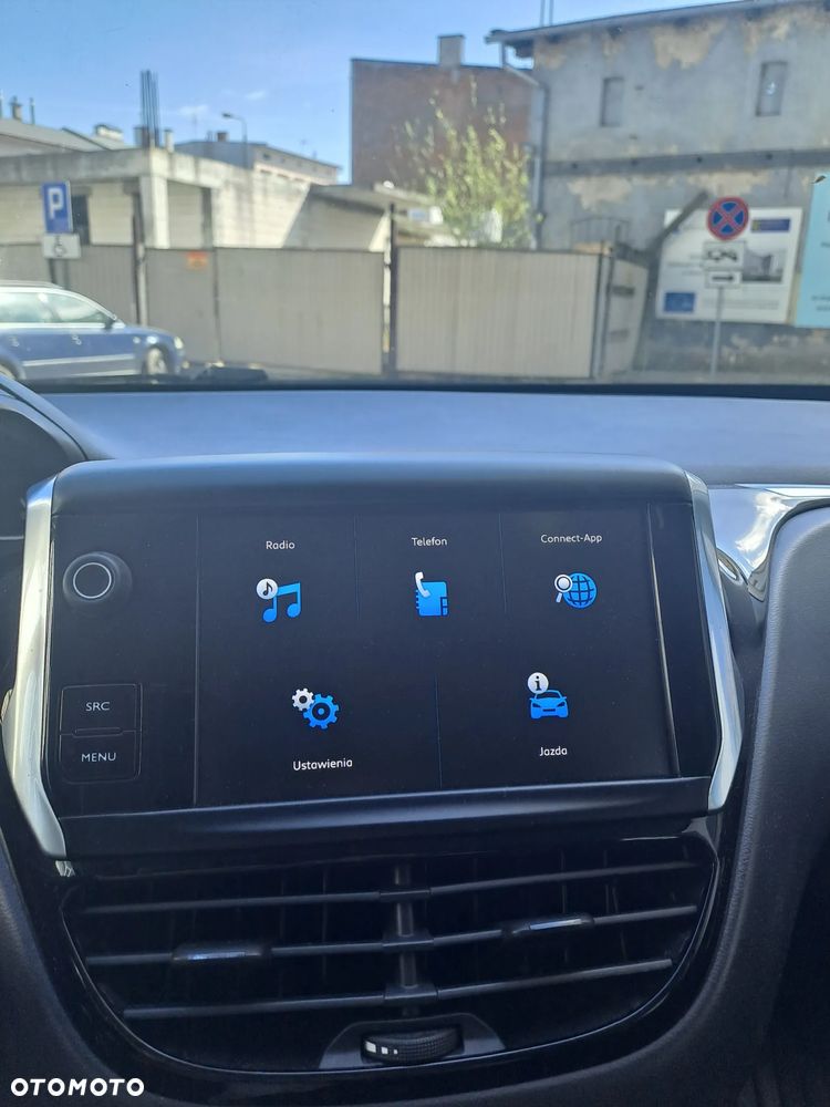 Peugeot 208 PureTech 82 Start & Stop Style - 11