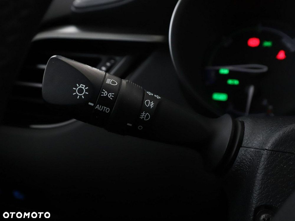 Toyota C-HR Flow - 33