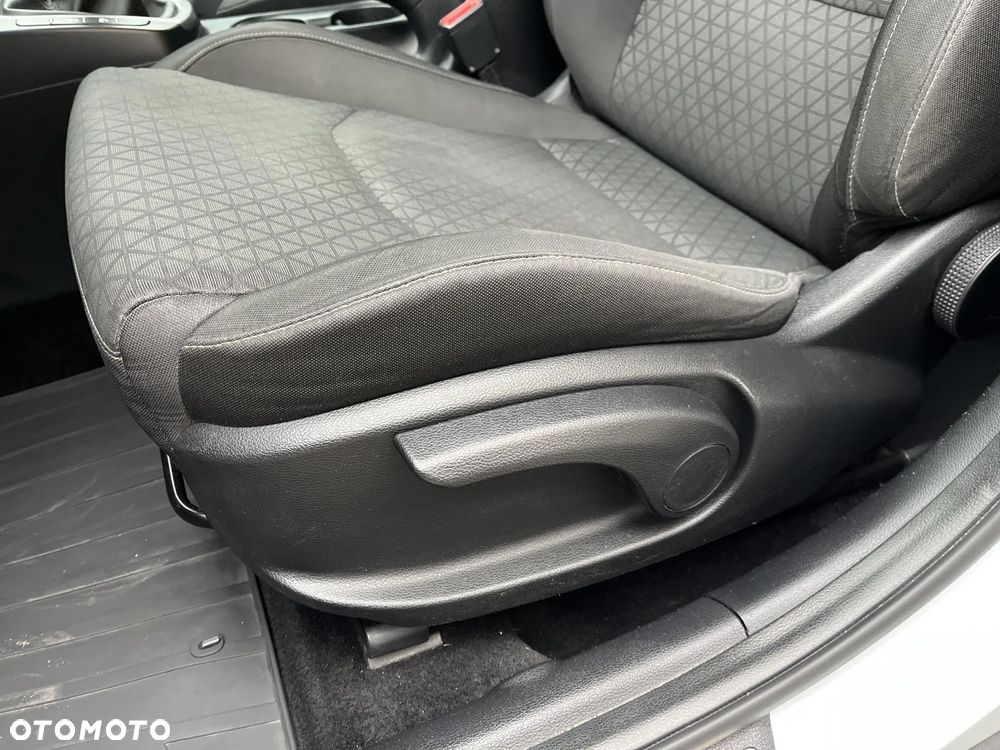 Kia XCeed 1.0 T-GDI L - 12