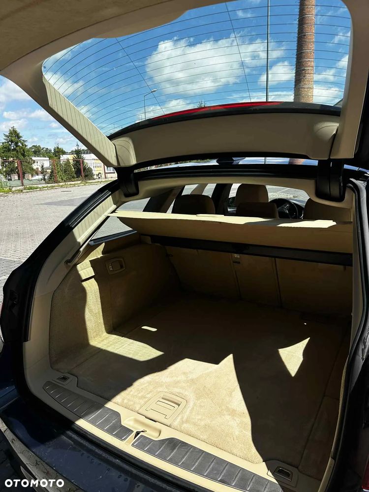 BMW Seria 5 530d xDrive - 10
