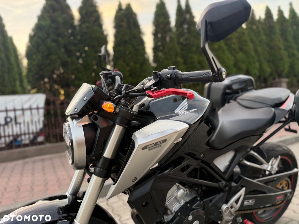 Honda CB - 17