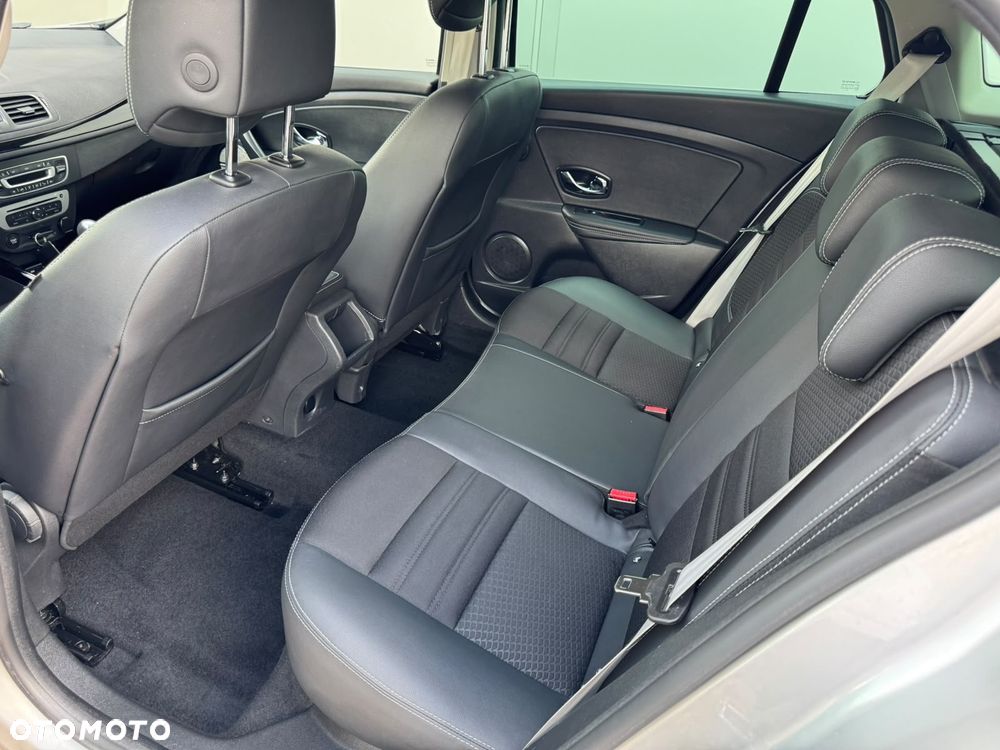 Renault Megane ENERGY TCe 130 BOSE EDITION - 18