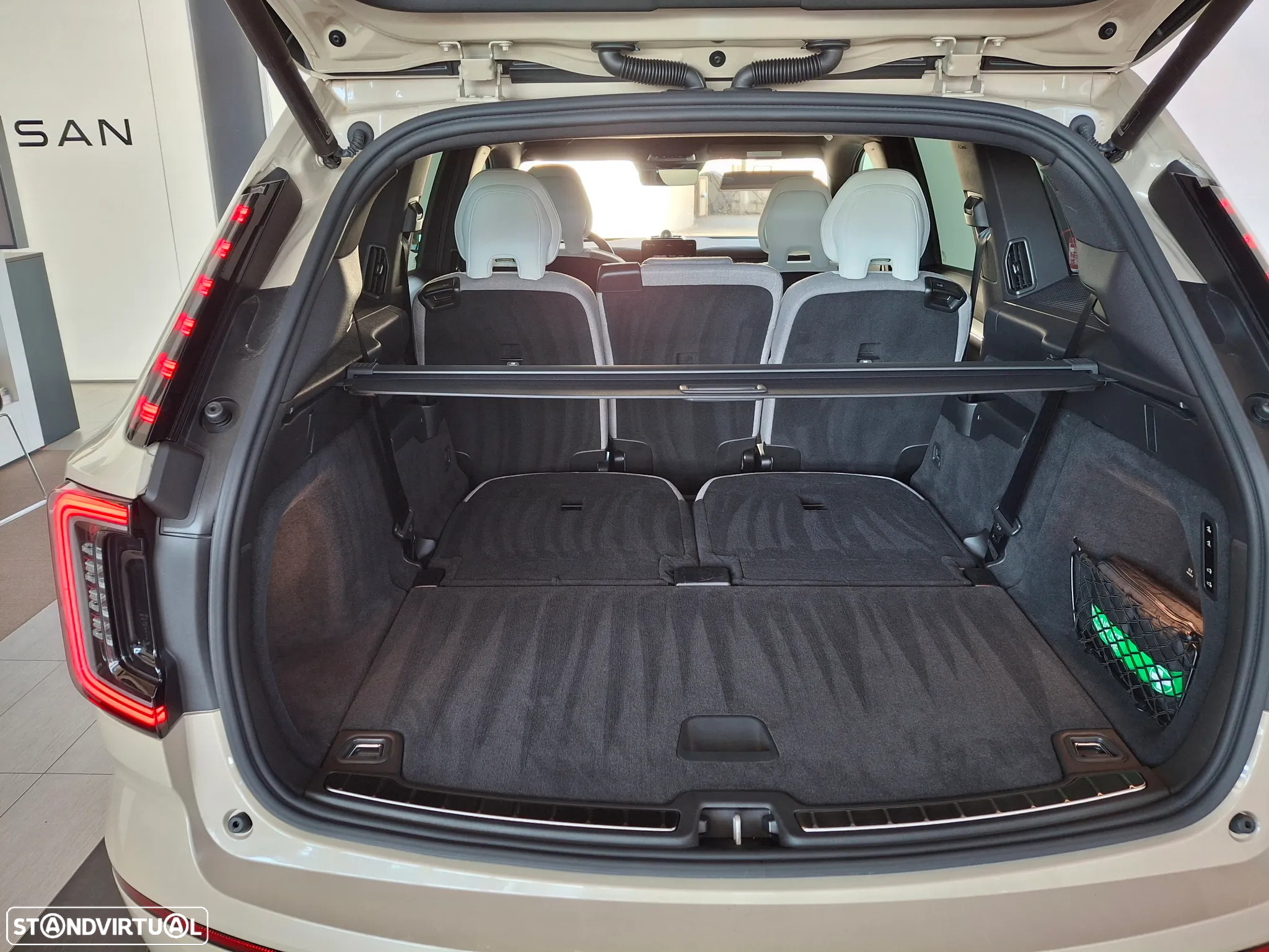 Volvo EX90 111 kWh Twin Motor Performance Ultra - 9