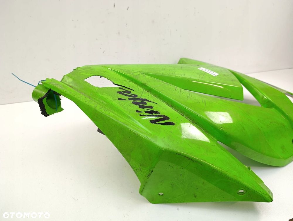 KAWASAKI NINJA 250R BOK BOCZEK CZASZA PRAWA - 5