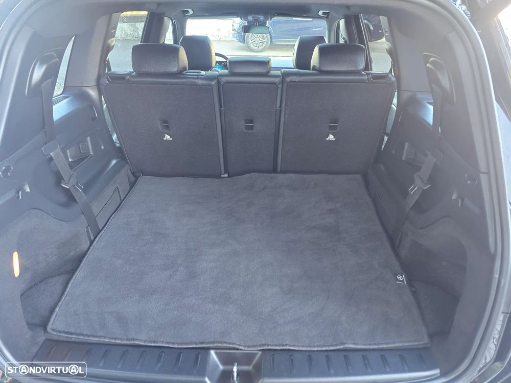 Mercedes-Benz EQB 350 4Matic Progressive - 29