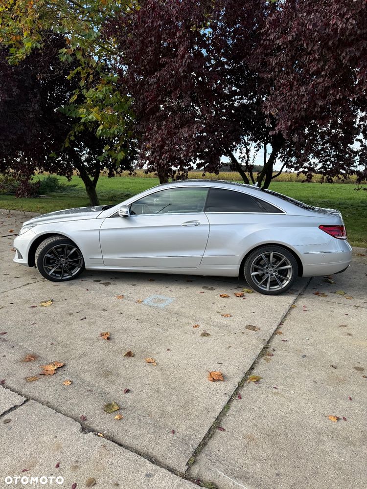 Mercedes-Benz Klasa E 200 Coupe 7G-TRONIC - 5