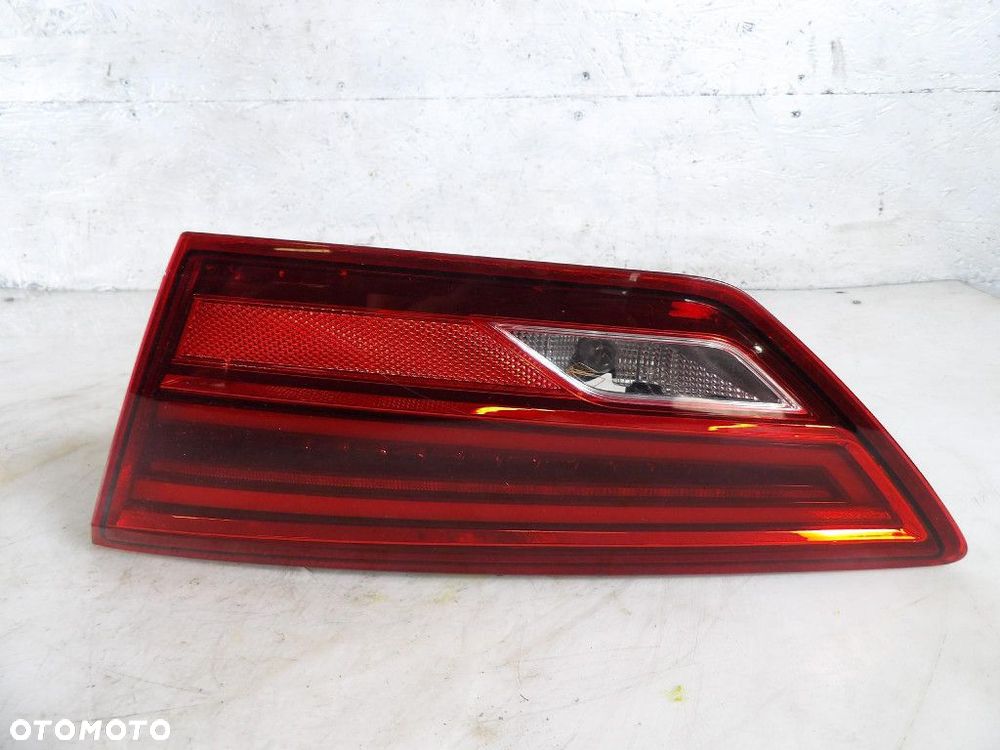 SEAT LEON III LIFT KOMBI LAMPA TYŁ PRAWA LED 90096784 - 1