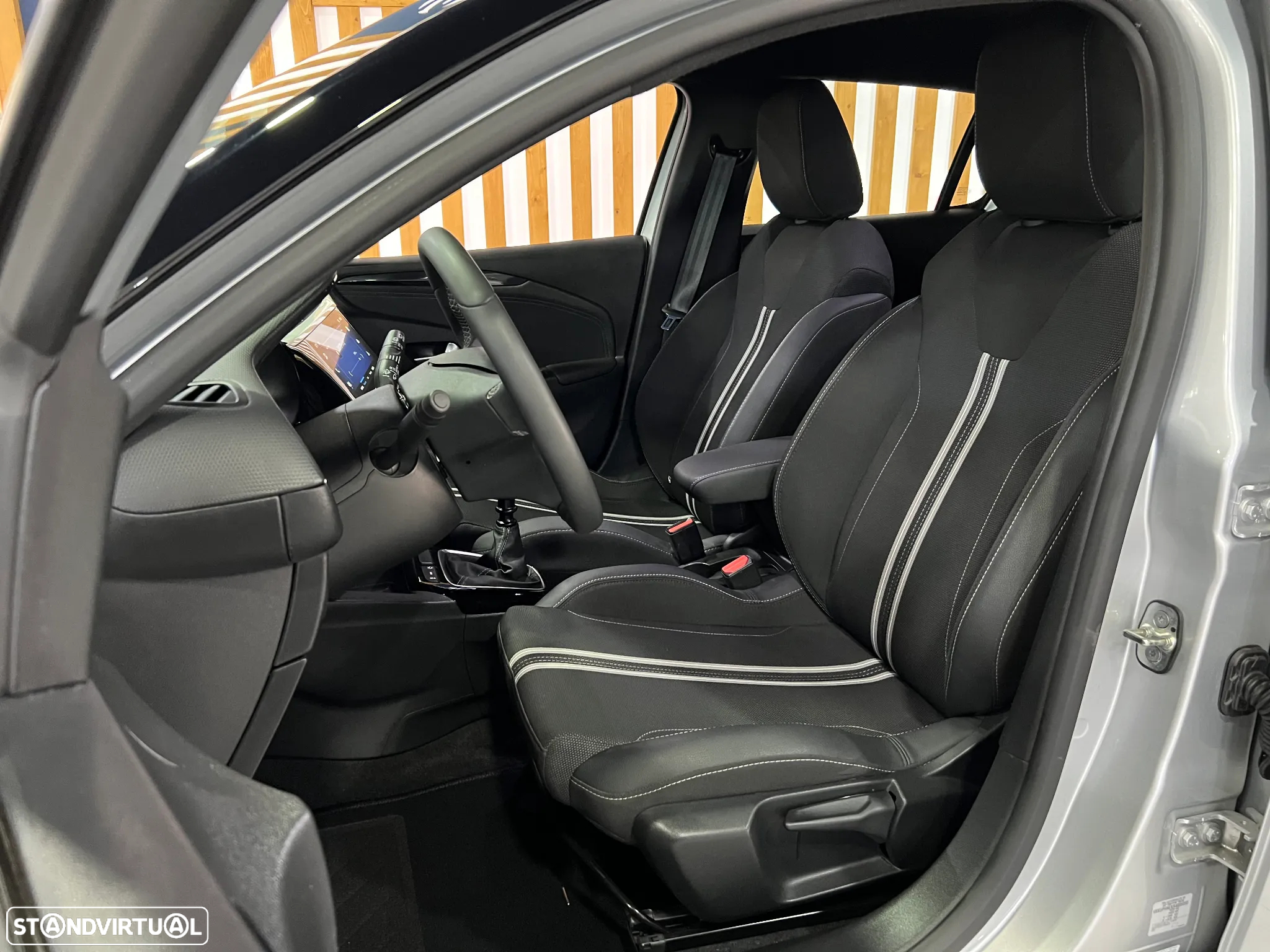 Opel Corsa 1.2 T GS - 15