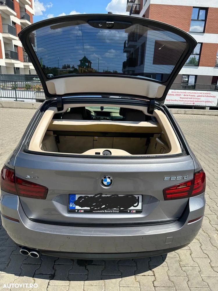 BMW Seria 5 525d xDrive - 8