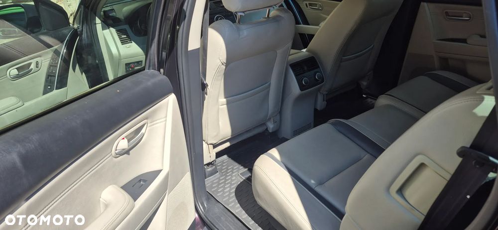Mazda CX-9 3.7 V6 - 9