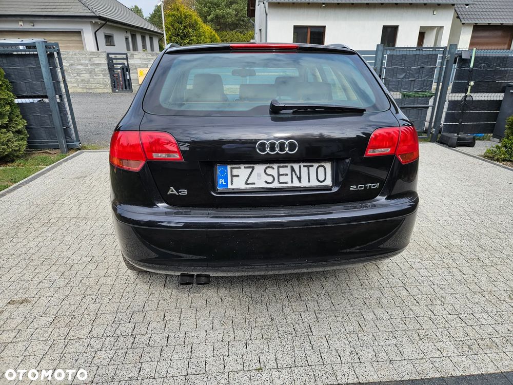 Audi A3 Sportback 2.0 TDI DPF (DSG) S tronic Ambition - 5