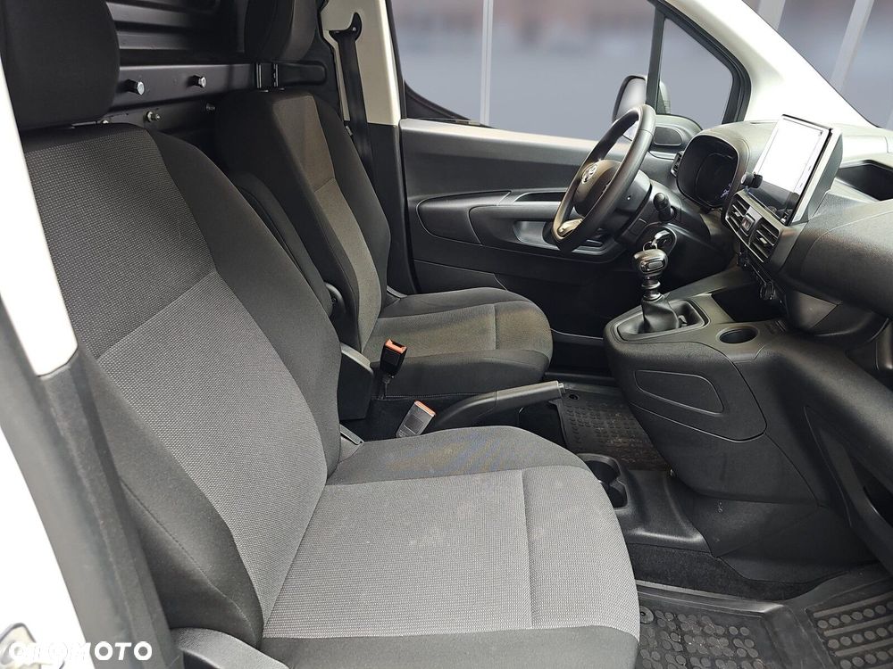 Toyota ProAce 1.2 D-4T 110KM std Furgon Active - 9