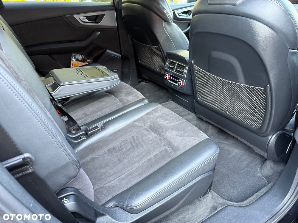Audi Q7 3.0 TDI ultra Quattro Tiptronic - 14