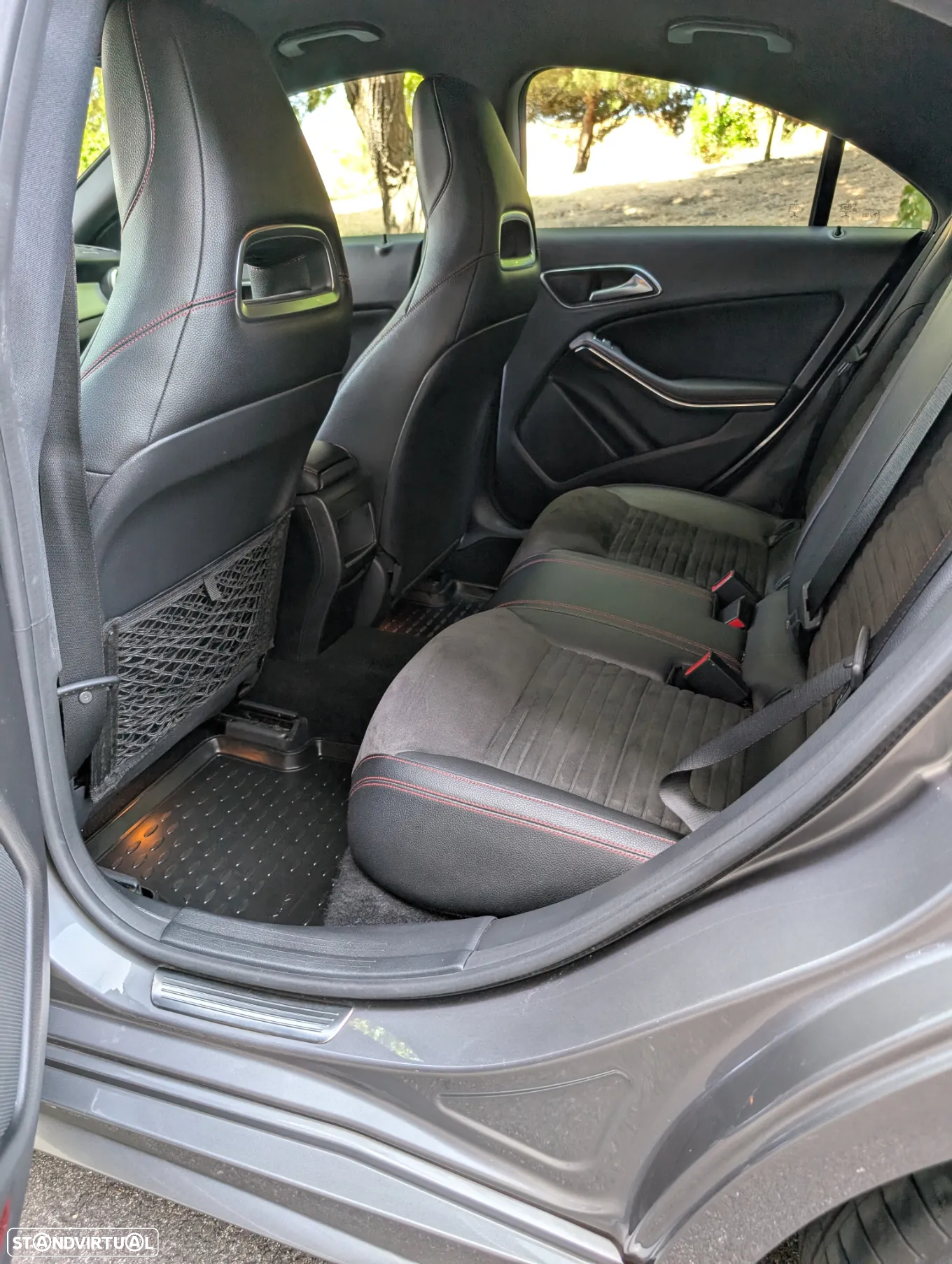 Mercedes-Benz CLA 180 CDi AMG Line - 7