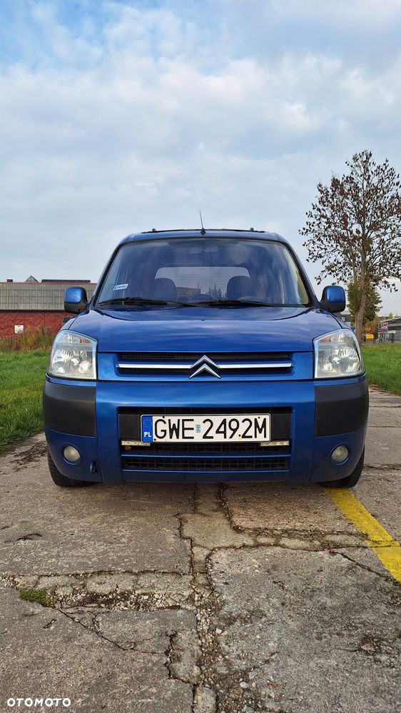 Citroen Berlingo 2002 photo 3