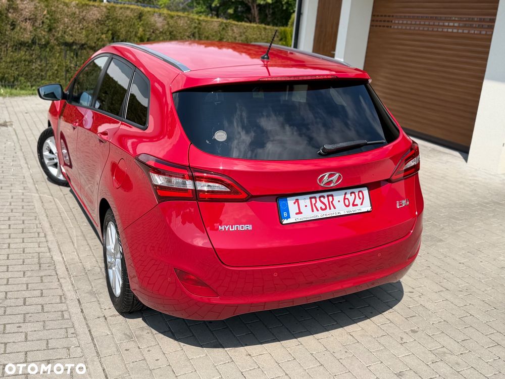 Hyundai i30 1.6 CRDi Comfort - 17