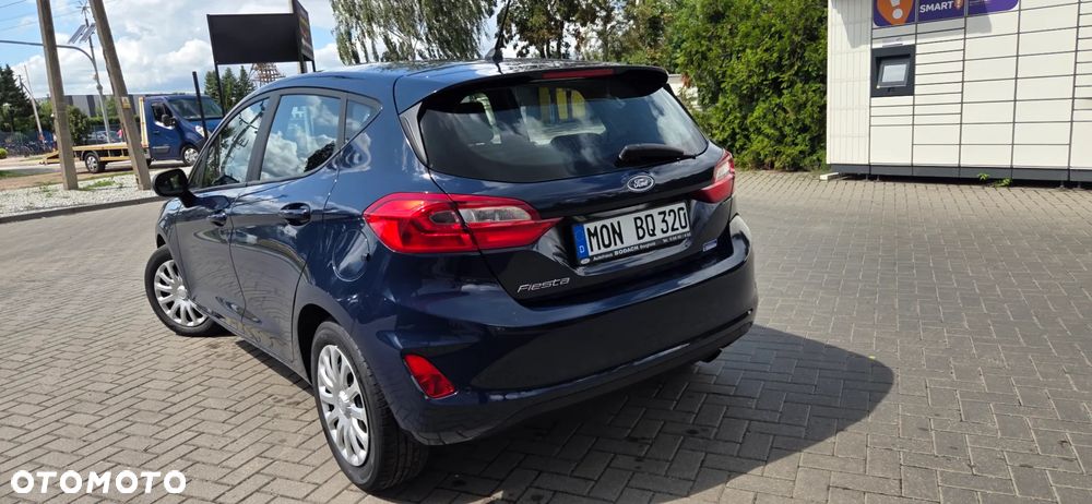 Ford Fiesta - 12