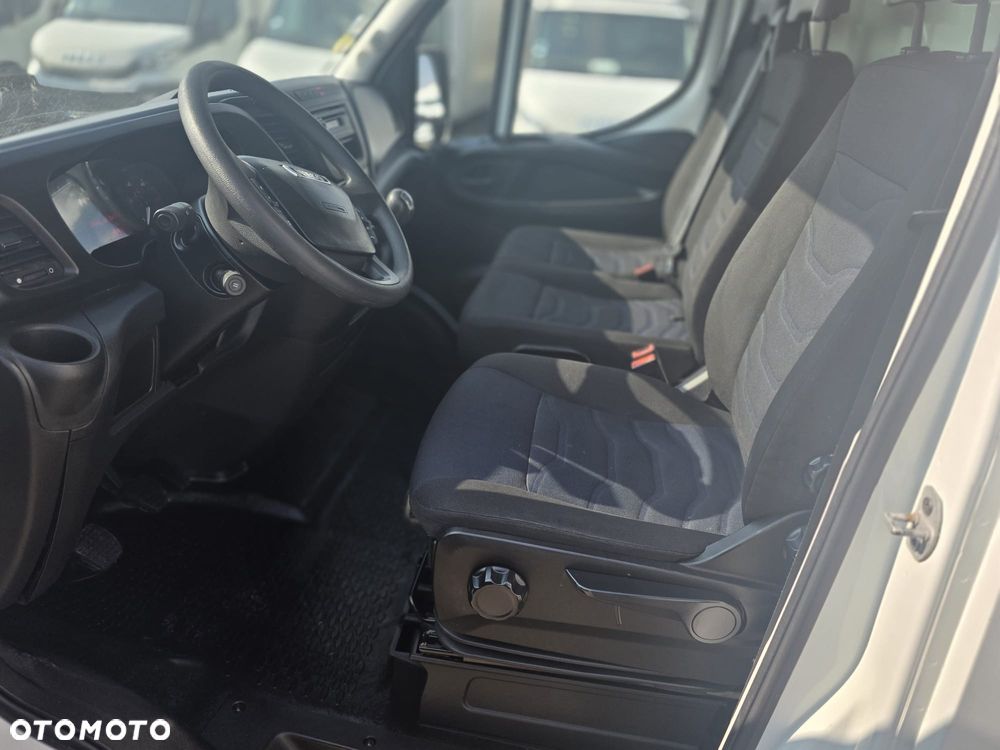 Iveco Daily 35c14 Kontener+Winda - 15