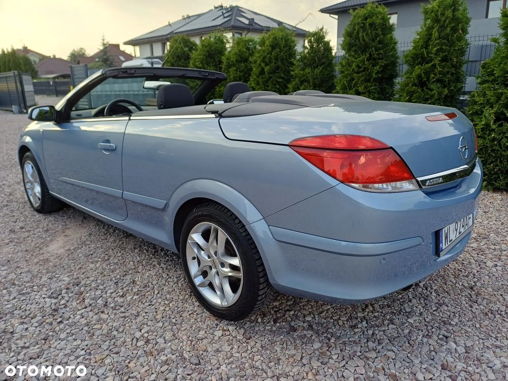 Opel Astra 1.6 Enjoy - 13