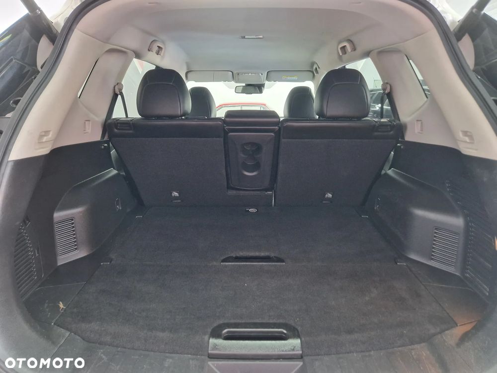 Nissan X-Trail - 23