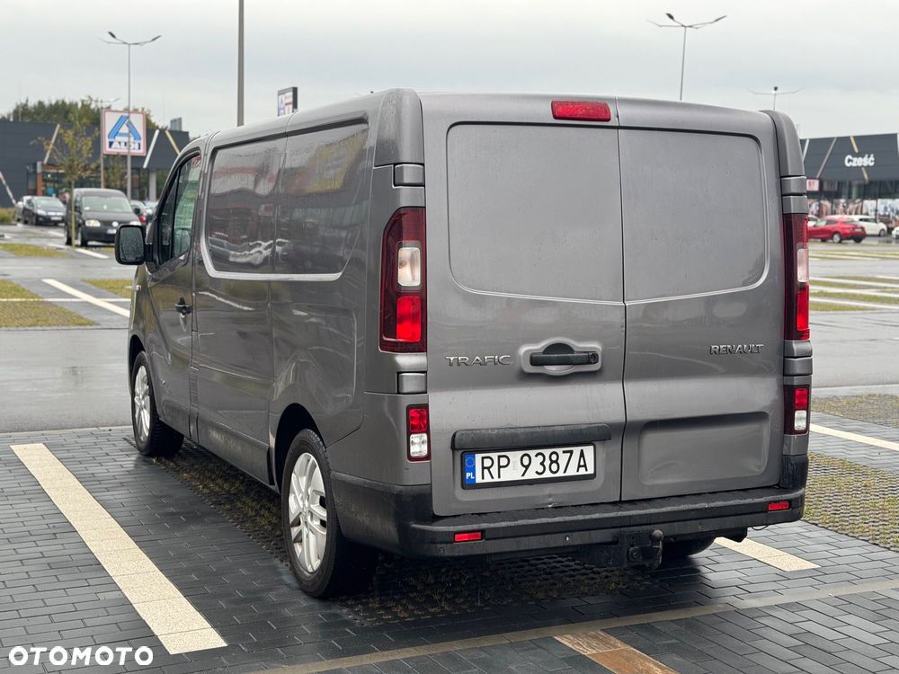 Renault Trafic - 9