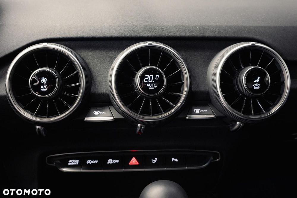 Audi TT Coupé - 26