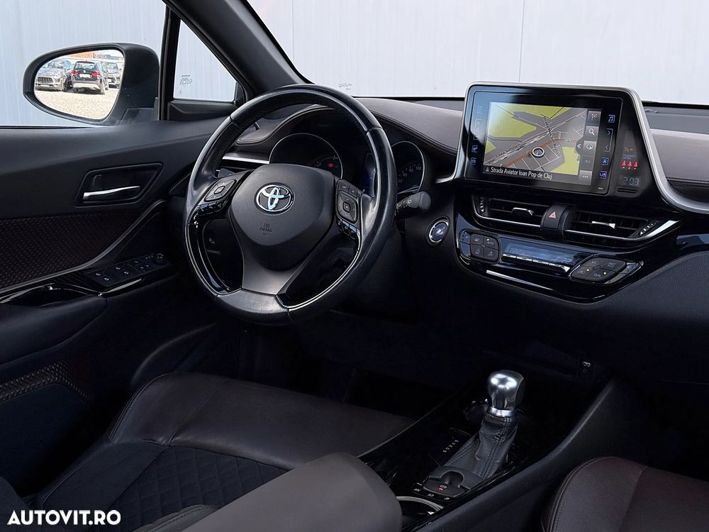 Toyota C-HR Style Selection - 19