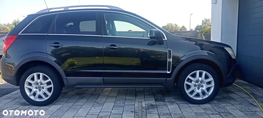 Opel Antara 2009 photo 2