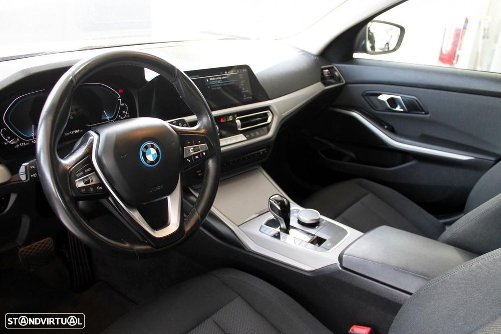 BMW 320 e Auto - 6