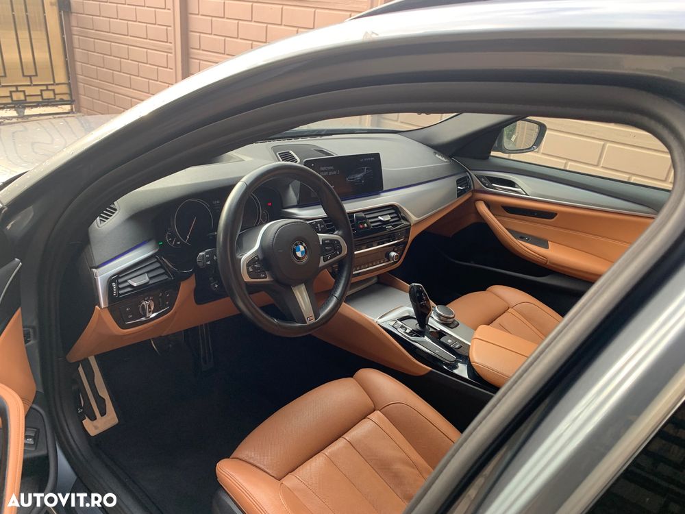 BMW Seria 5 520d Touring Aut. M Sport Edition - 6