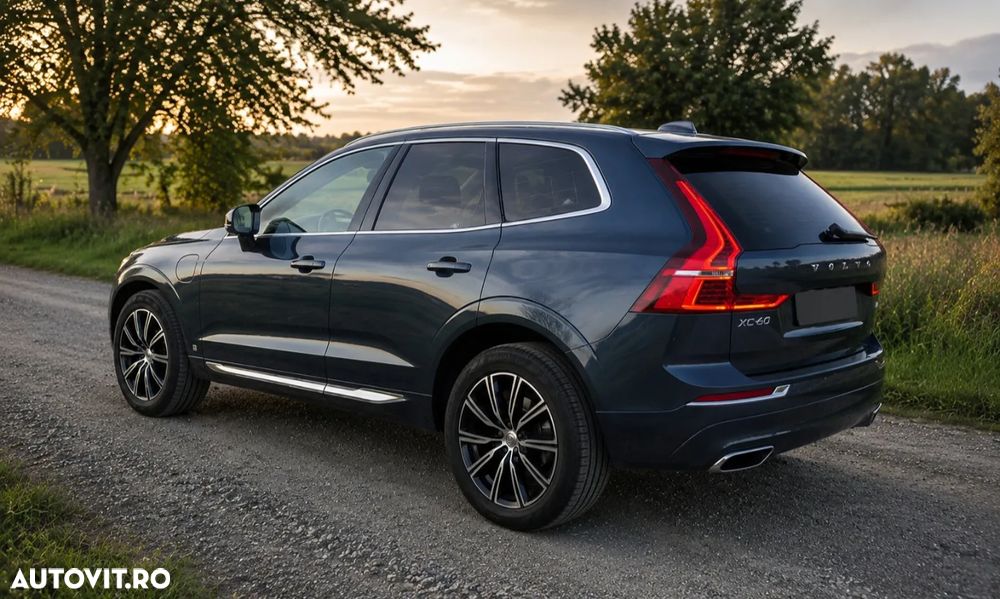 Volvo XC 60 Recharge T6 Twin Engine eAWD Inscription Expression - 10
