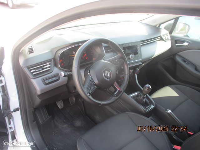 Renault Clio 1.5 Blue dCi Intens - 8