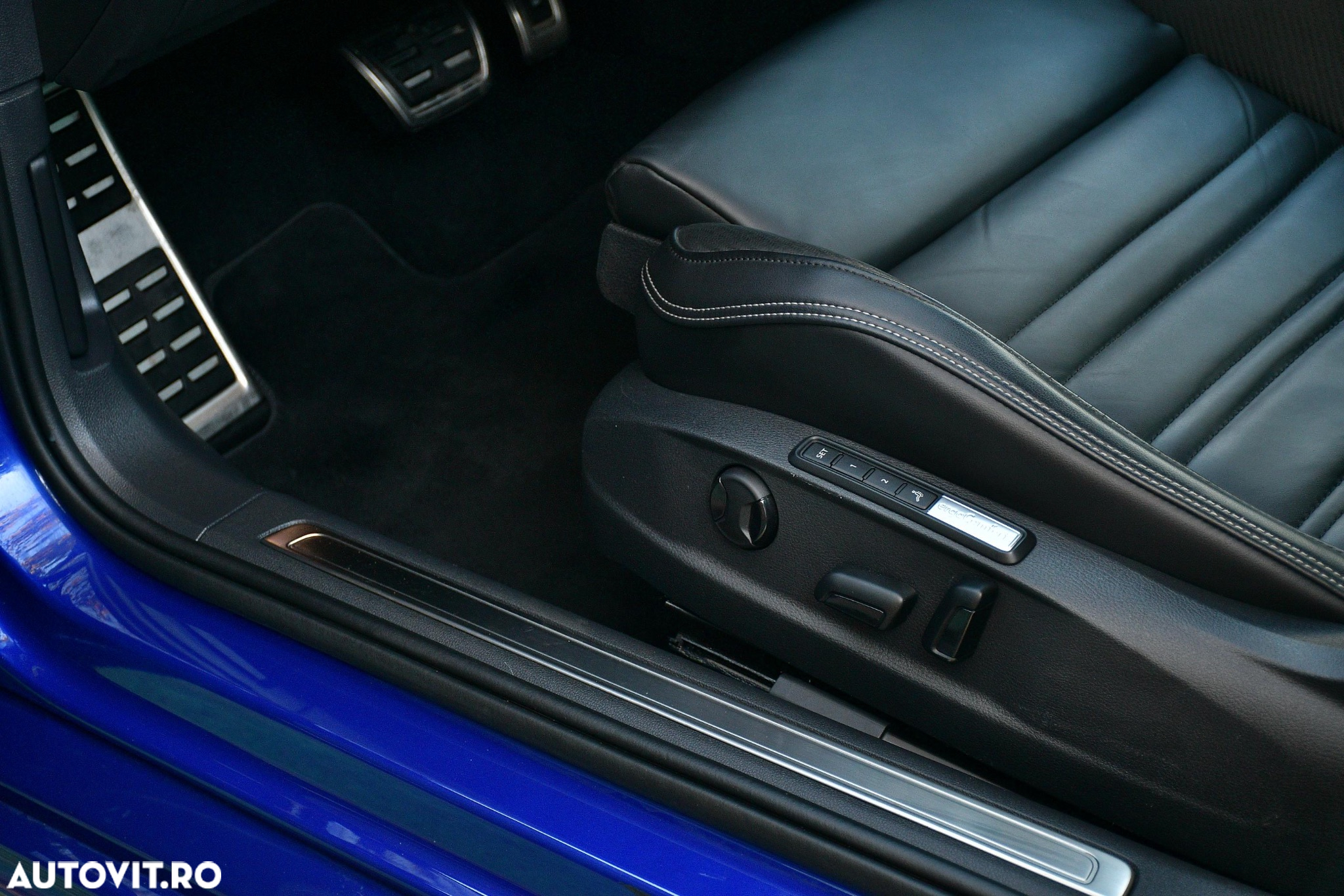 Volkswagen Passat - 17
